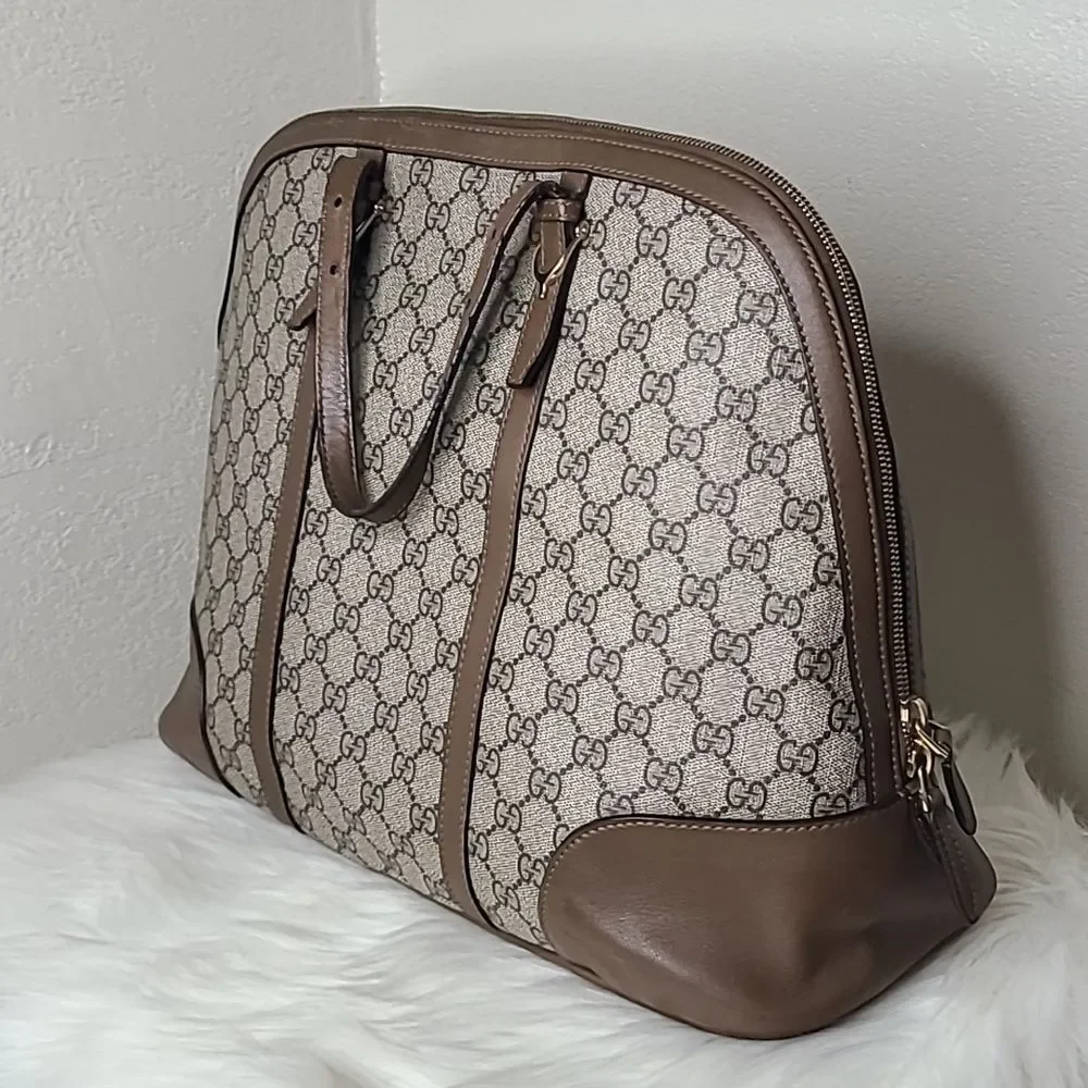 💯 Authentic Gucci Handbag 🍀 - Picture 6 of 16